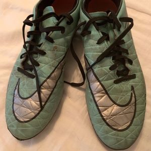 Mens Nike Hypervenom Soccer cleats Size US 8